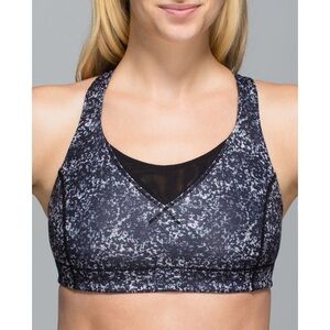 Lululemon In A Flash Bra